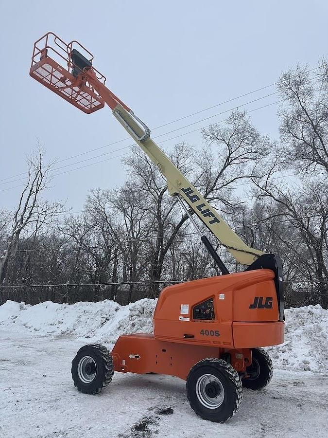 Used 2015 JLG 400S