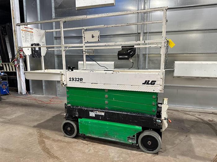 Used 2019 JLG 1932R