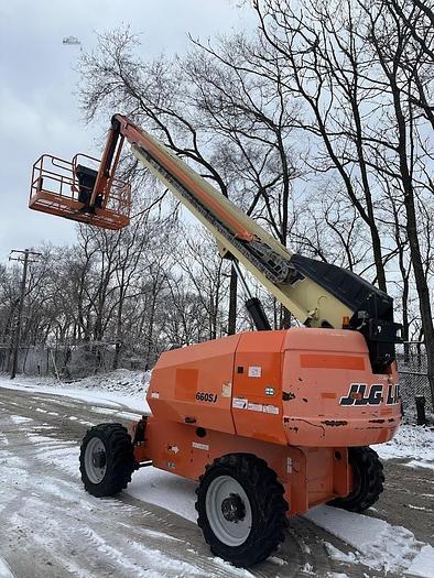 Used 2017 JLG 660SJ