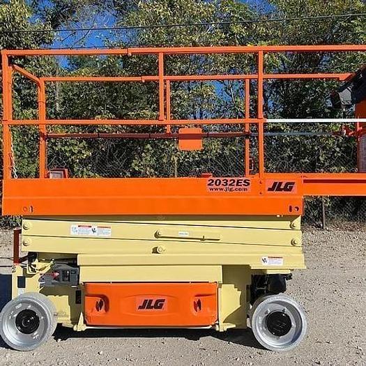 Used 2015 JLG 2032ES