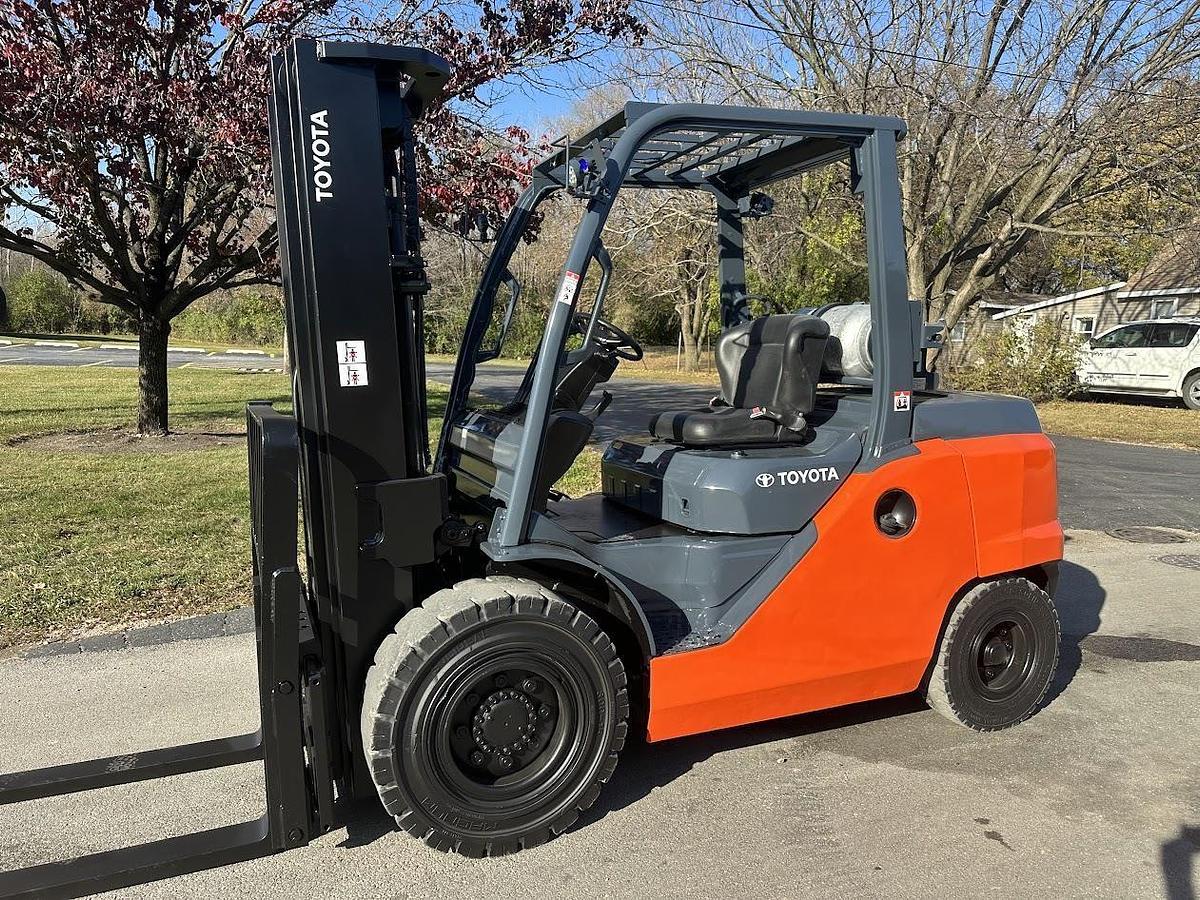 Used 2018 TOYOTA 8FGU45