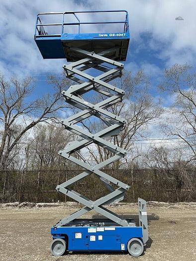 Used 2016 GENIE GS4047