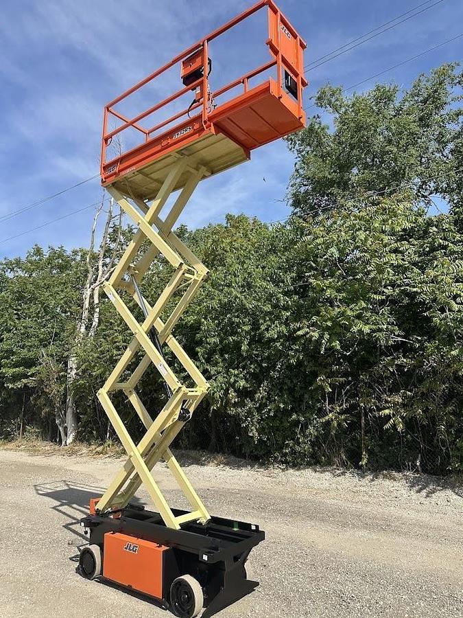Used 2015 JLG 1932RS