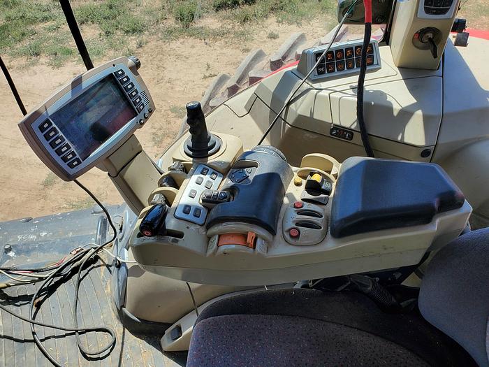 Used 2012 Massey Ferguson 8680 Tractor w/ CVT + ILS