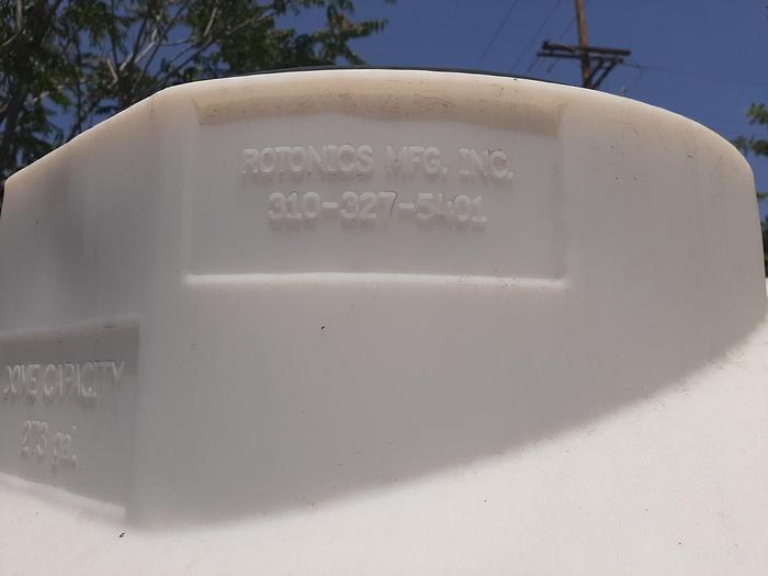 Used Tank, 3,500 Gallon, Plastic, Rotonics, DT/FB, 8' x 8'6 #S739740
