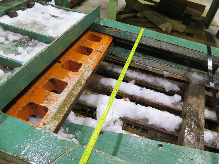 Used BLACK CLAWSON TAIL CUTTER HYDRAULIC