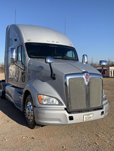 Used 2013 Kenworth T700