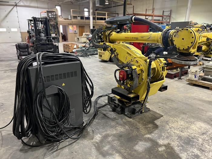 Used FANUC M900iA/260L, CLEANED AND TESTED, ONLY 2,910 HOURS