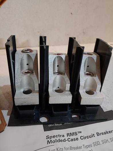 Parts Only TCLK365 - GE 600 Amp Circuit Breaker General Electric Lug(205)