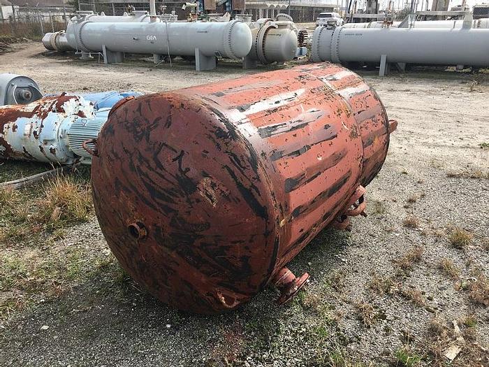 Used Used Cemline Corp. approximately 550 gallon carbon steel vertical tank