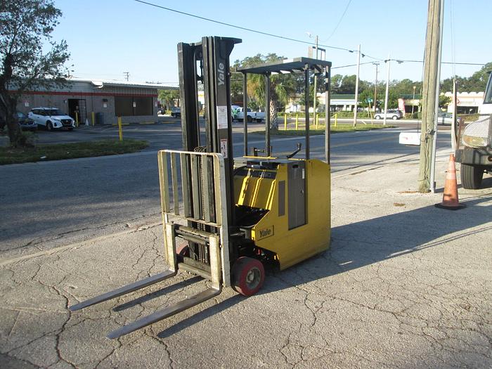 Used Yale ESC030 3,000 lb. Electric Docker forklift