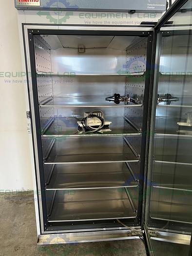 Used Thermo Fisher   3940  Refrigerated Incubator w/ Humidity 29 Cu Ft., 0° to 60°C