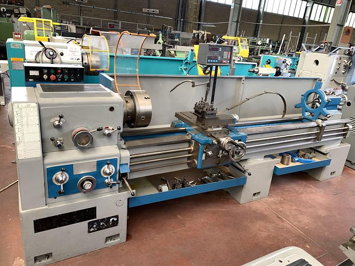 D'occasion Tornio Parallelo CMT URSUS 250