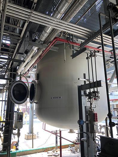 Refurbished 5,000 GALLON VERTICAL TANK - 316L S/S - 60 PSI