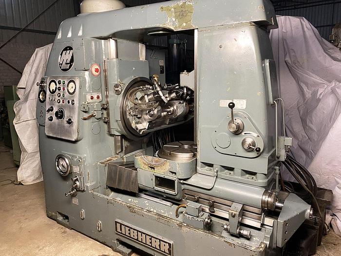 Used Liebherr L400 Gear Hobbing Machine