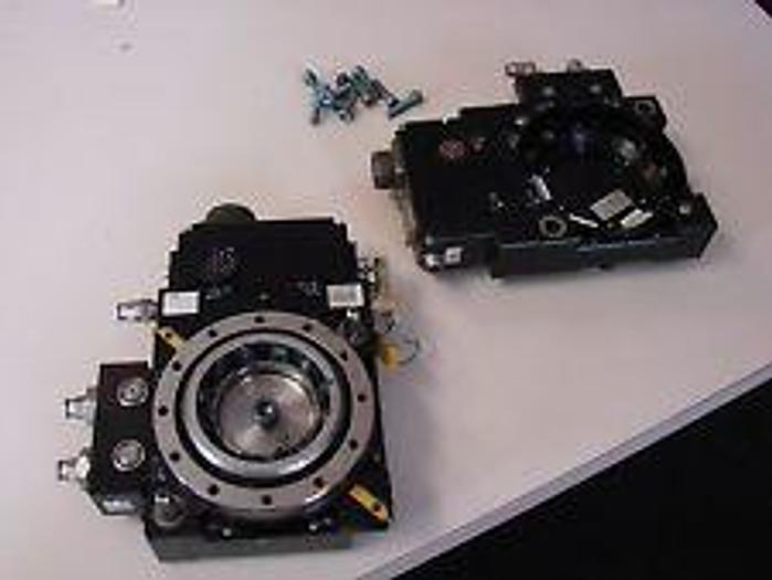 Used TOOL HOLDERS, WORK HOLDING, CHUCKS, MACHINE ACCESSORIES, ROBOT PARTS, WELDERS, SMALL MACHINES