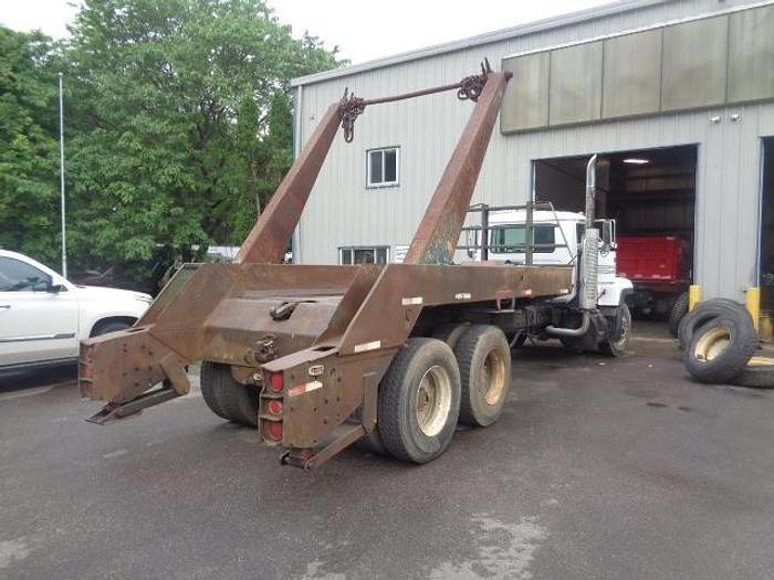Used 1996 Mack RD690S- Stock #: 8626