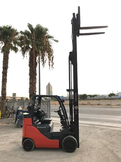 Used 2014 Toyota 8FGC35U-BCS Forklift