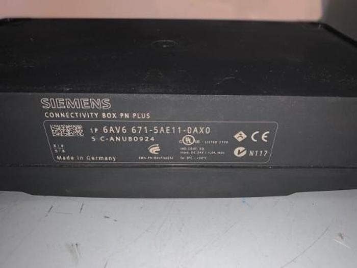 Używane Siemens 6AV6 671-5AE11-0AX0