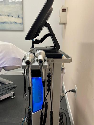 Used 2015 Edge Systems Hydrafacial MD ~ Excellent Condition ~ Low Use ~ Warranty ~