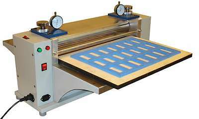 Used heavy duty electric table throughfeed roller punch Favorit 500 500