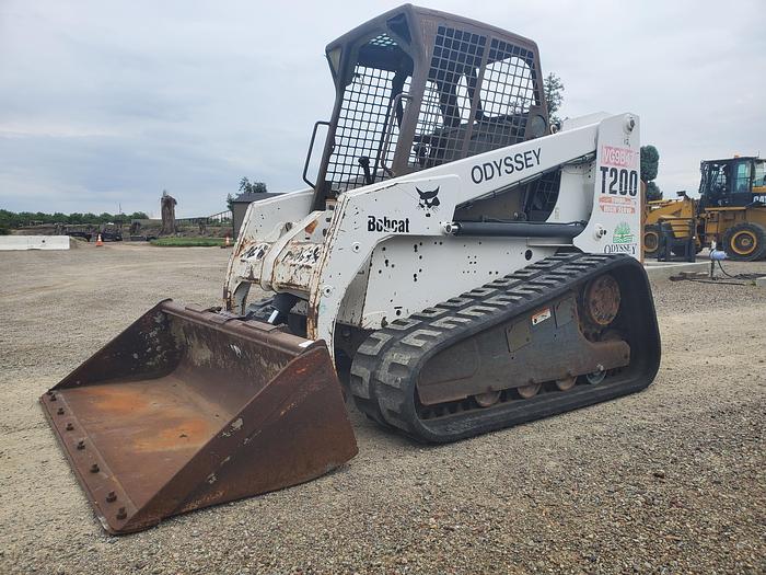 Used BOBCAT T200