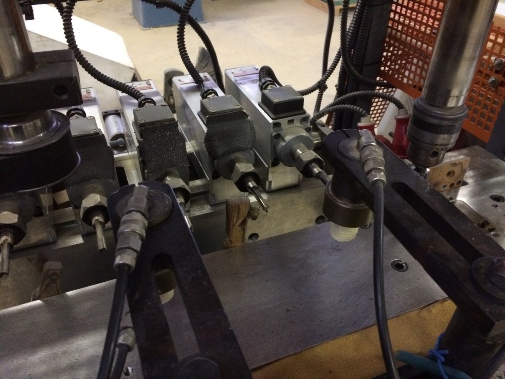 Usato 1995 Foratrice mortasatrice doppia marca COMEC modello FFMD/AF