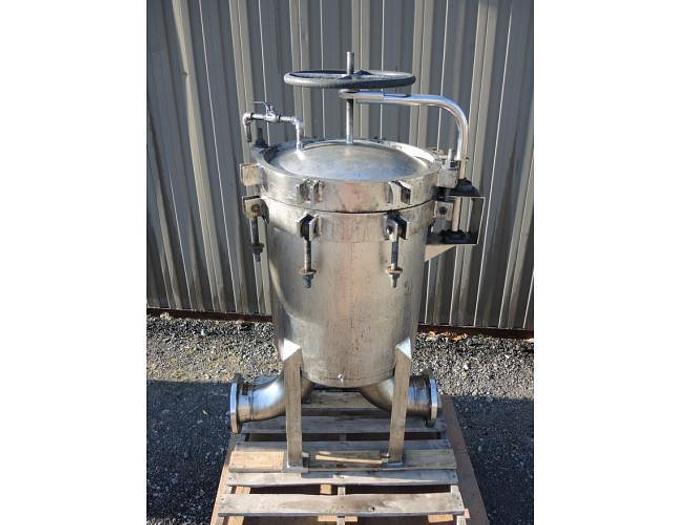Used USED FILTER, "MULTI" BASKET TYPE, 6" INLET/OUTLET, STAINLESS STEEL