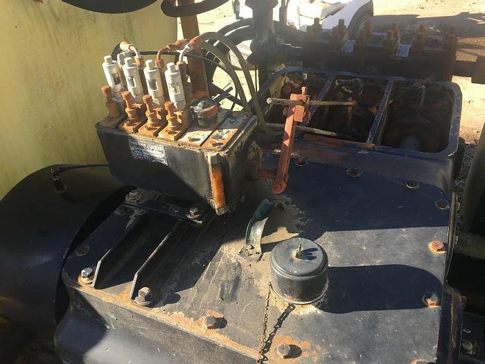 Used 2005 Mack CV713