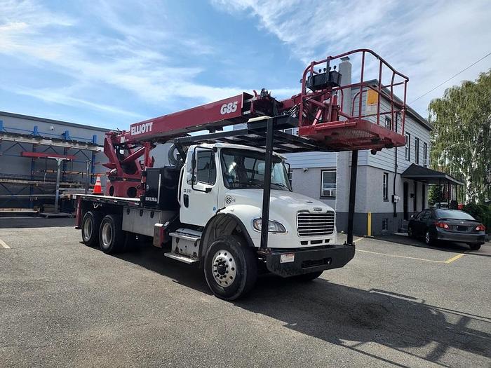 Used 2017 Elliott G85R Sign Crane on 2017 Freightliner M2-106 6x4 Reg Cab Flatbed Truck - MB7599