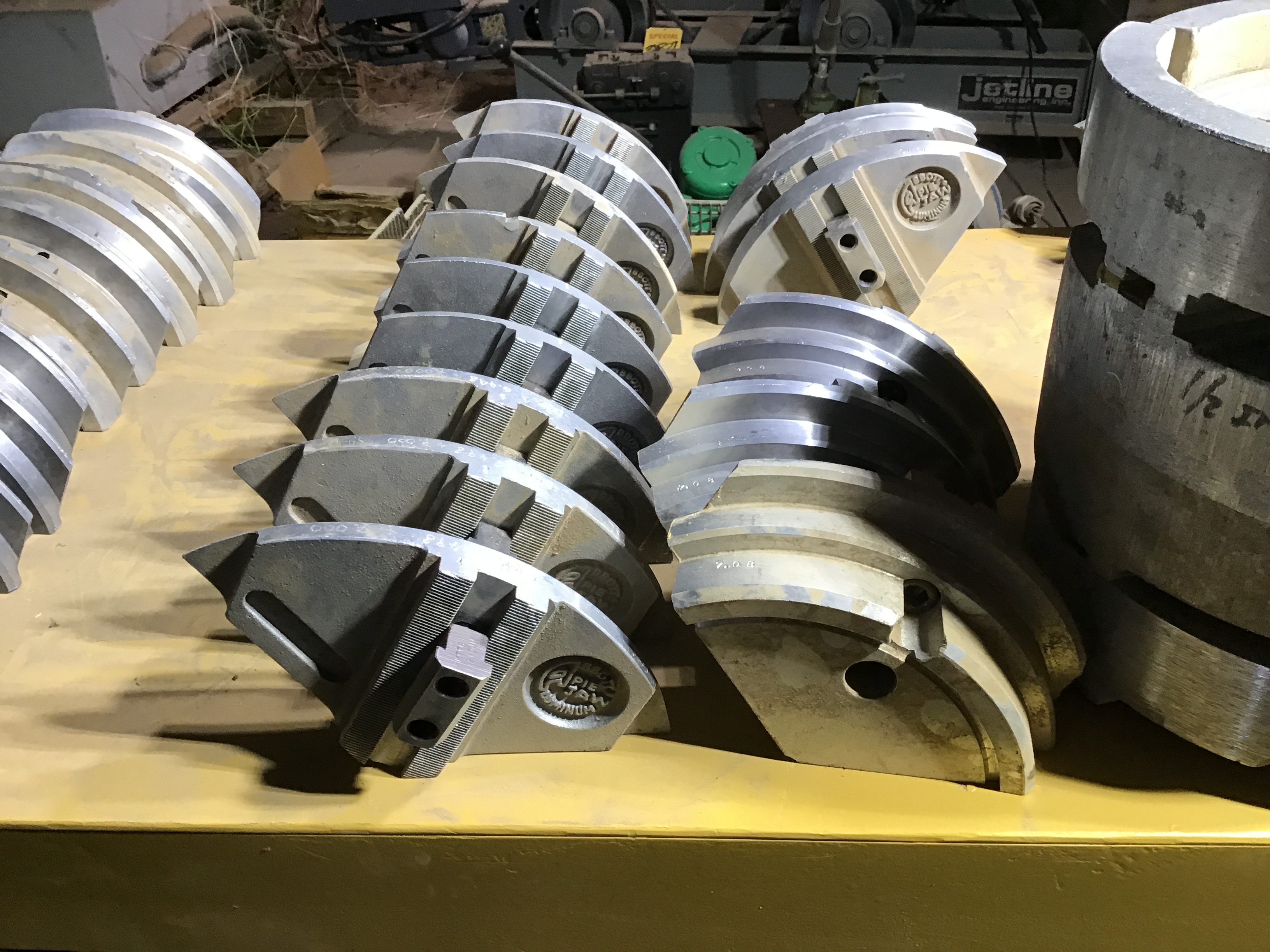 Used Abbott Aluminum Pie Jaw Sets; Mdl KTT10P  19 Sets