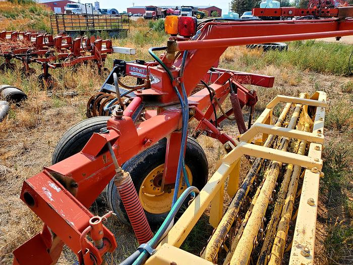 Used 2006 New Holland 216 Rake