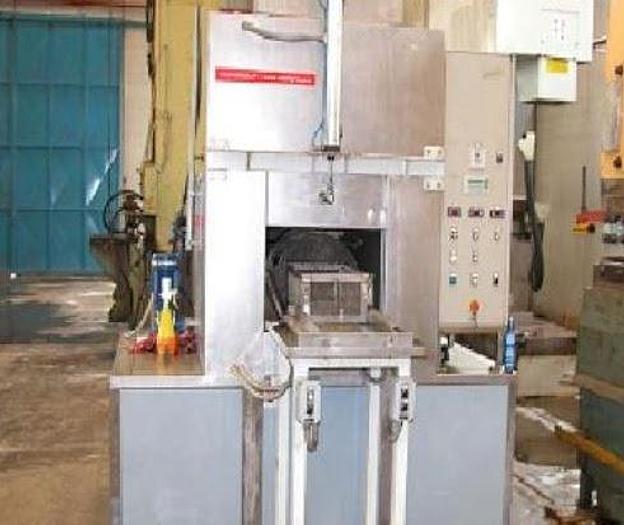 Usato 2001 Lavatrice a spruzzo e Lavaggio idrocinetico, TECHGROUP LSR 300 T