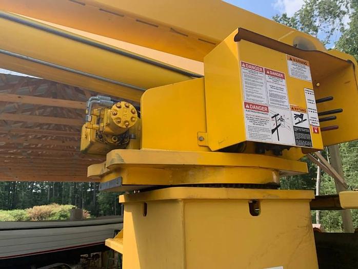 Used 2008 Ford F750 bucket truck