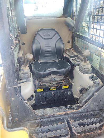 Used 2006 CATERPILLAR 257B