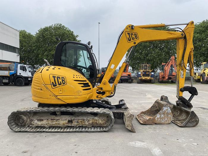 Usato 2005 JCB 8080 ZTS