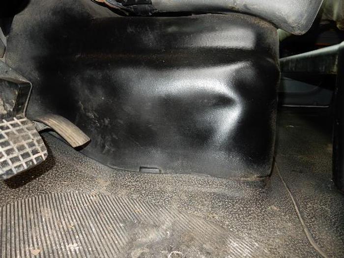 Used 2005 International 7600- Stock #: 8688