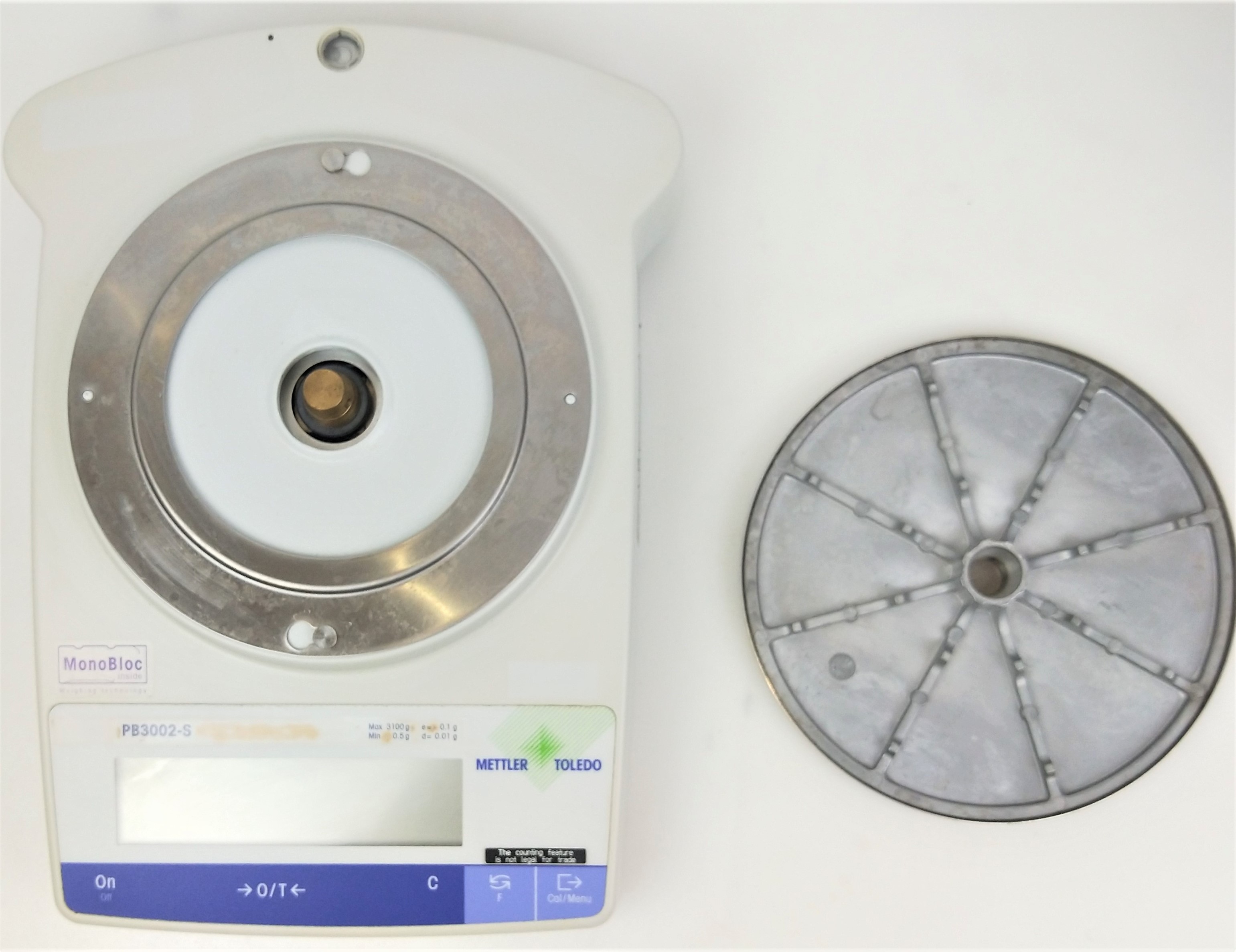 Used Mettler Toledo PB3002-S FACT Top-Loading Balance -  3100g x 0.01g