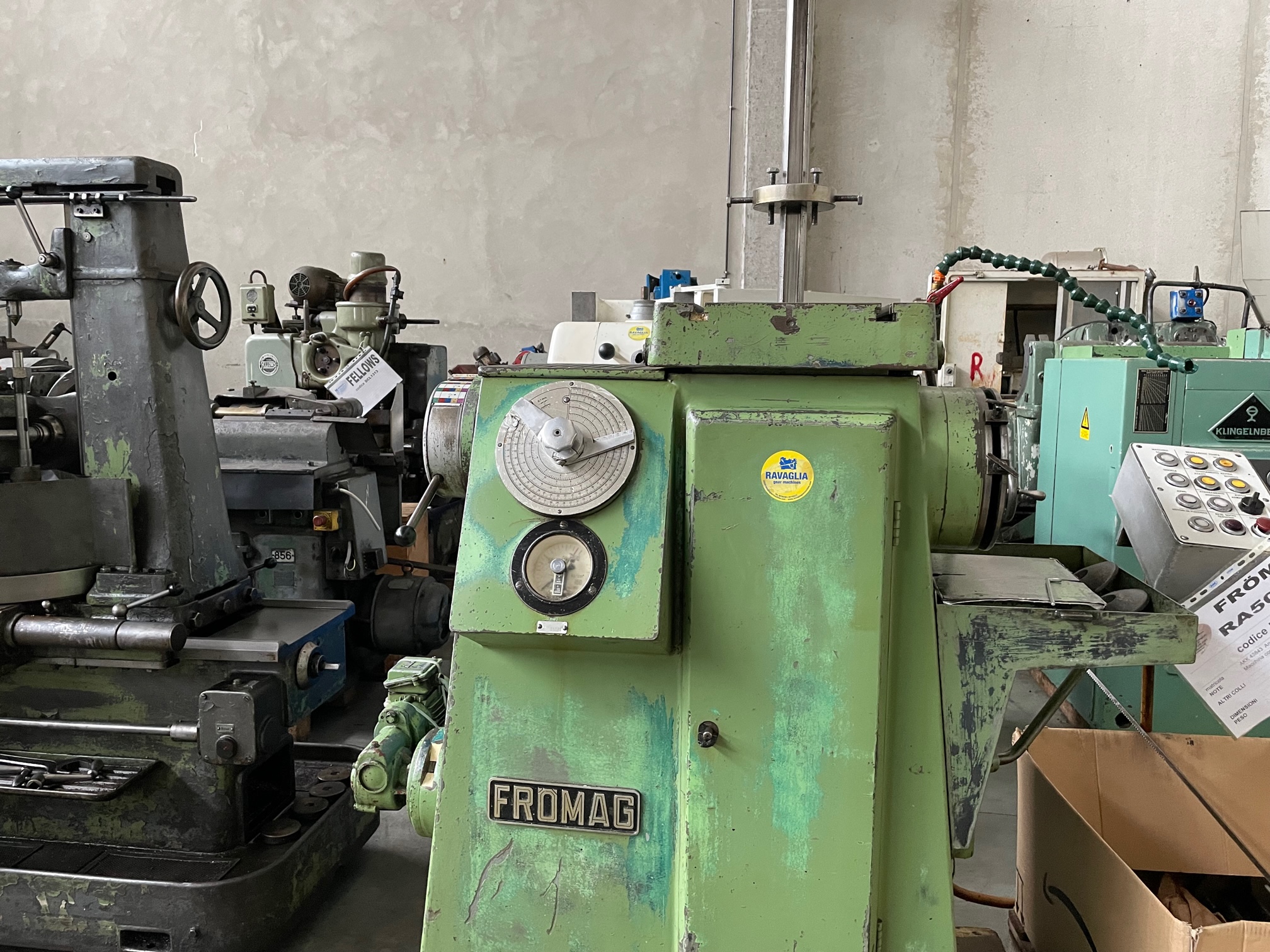 Usato Brocciatrice per chiavette FROMAG mod RA 50/425