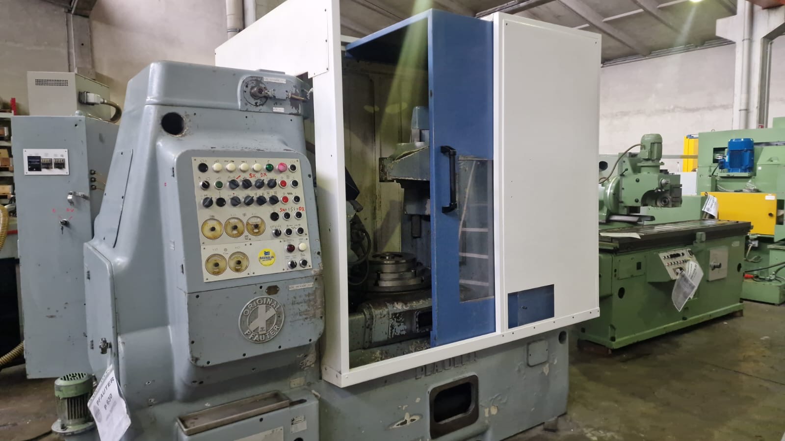 Usato Dentatrice a creatore PFAUTER P 630