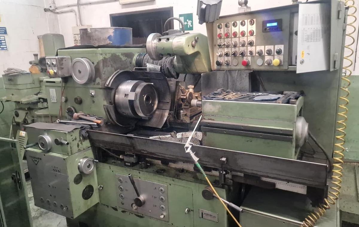 Usato Rettifica per interni VOUMARD 