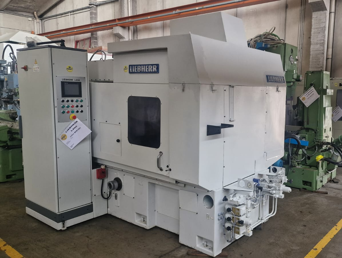 Usato Dentatrice a creatore LIEBHERR L200