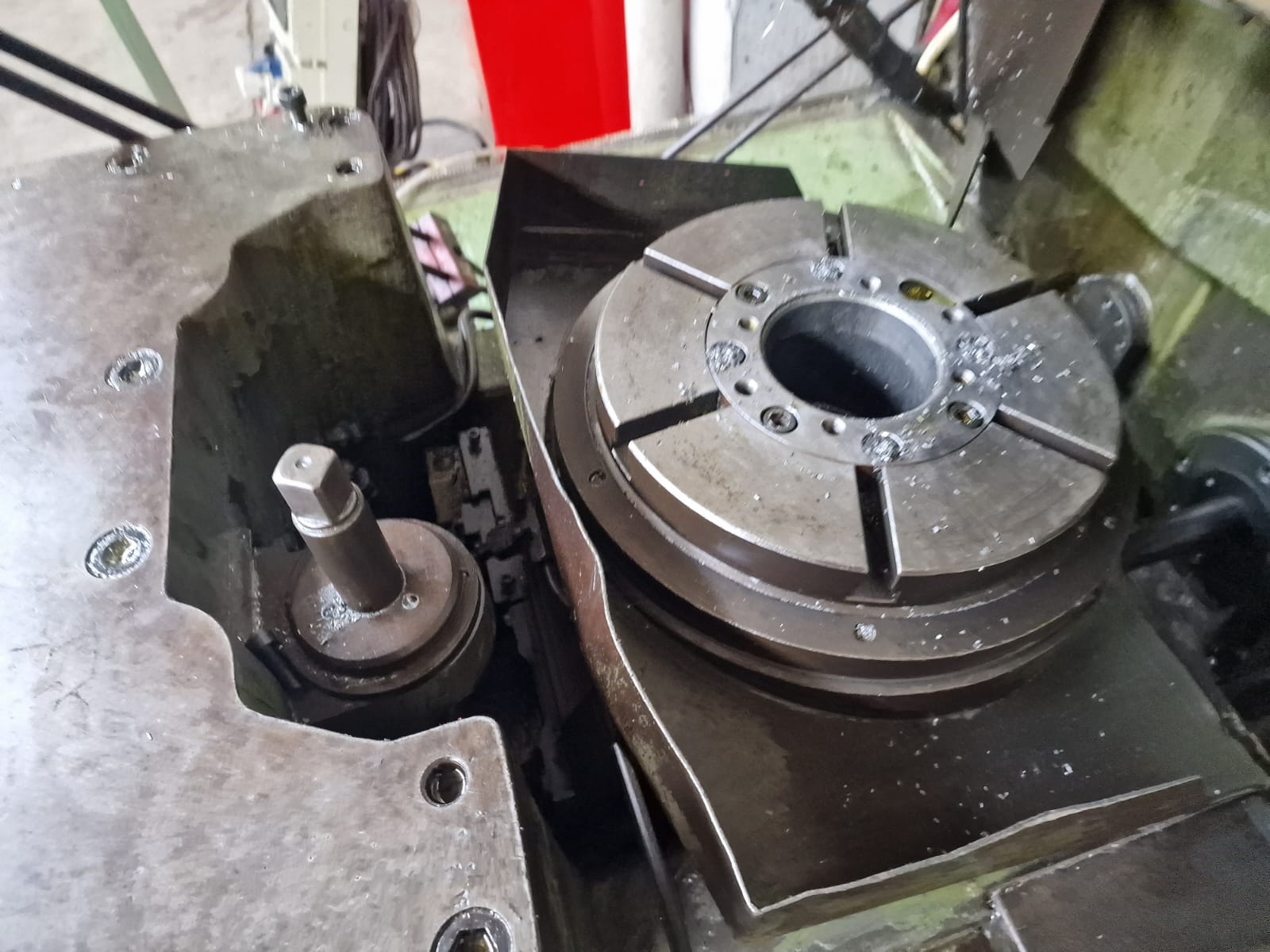 Usato Dentatrice a coltello LORENZ LS 200