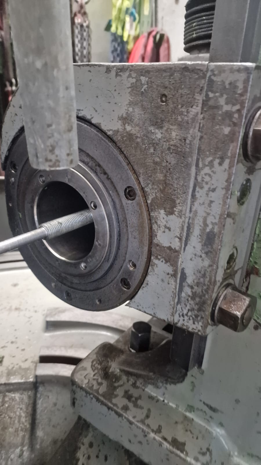 Usato Dentatrice per ingranaggi conici spiral GLEASON 116