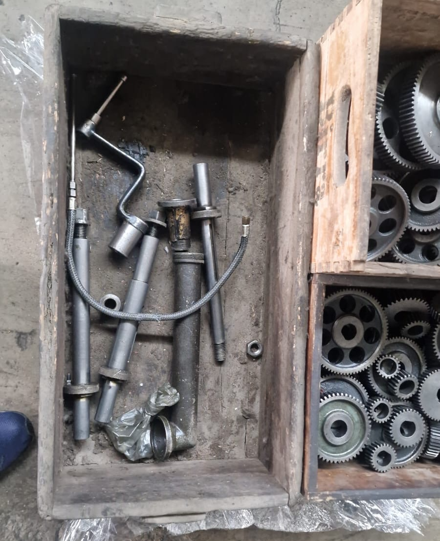 Usato Gear Hobbing machine CIMA P5