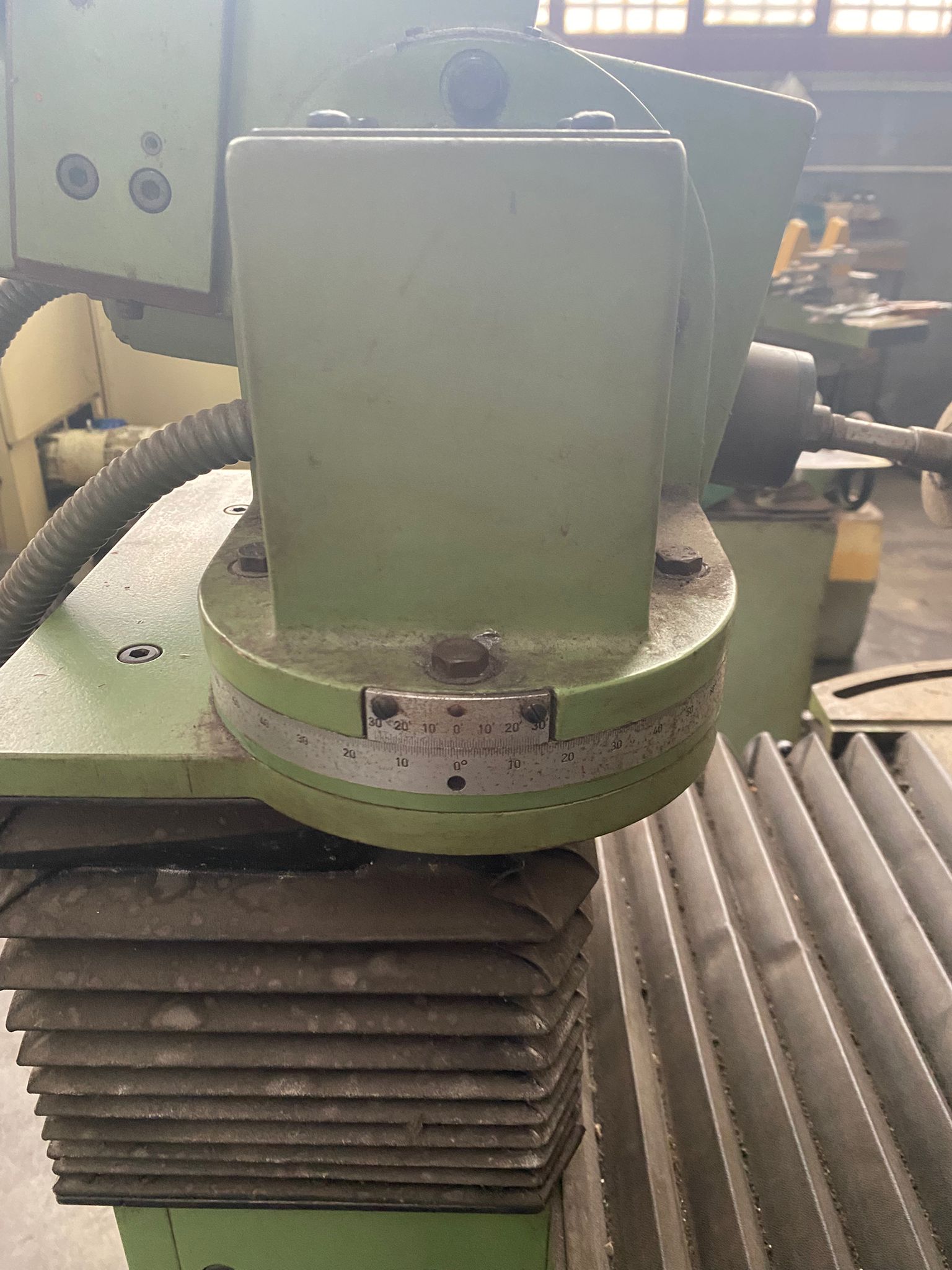 Usato Affilatrice per lame MAAG WS3 