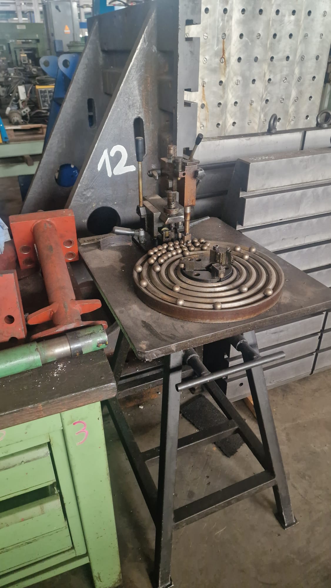 Usato Dentatrice per ingranaggi conici spiral GLEASON 666
