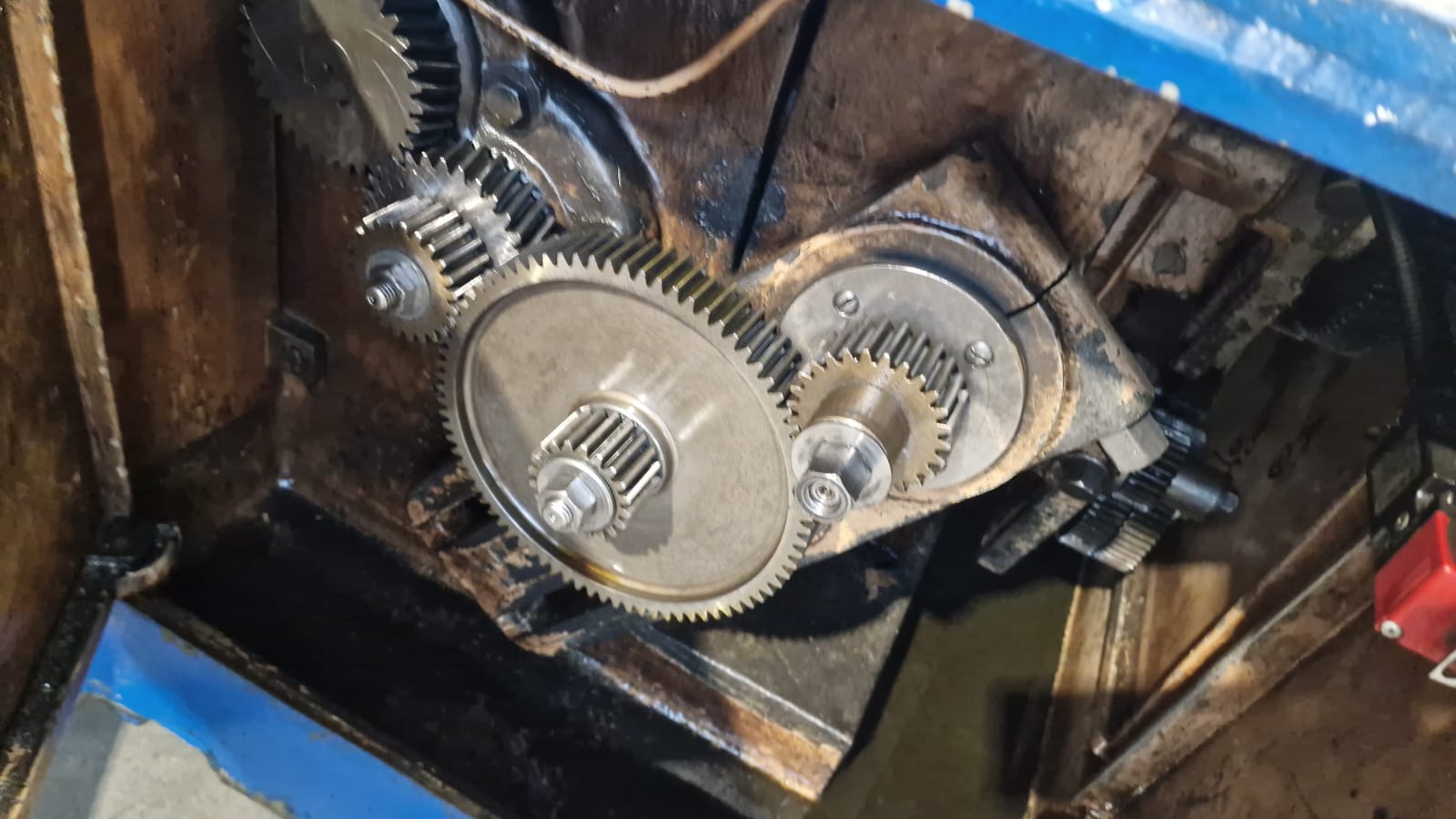 Usato Gear Hobbing machine PTP D650