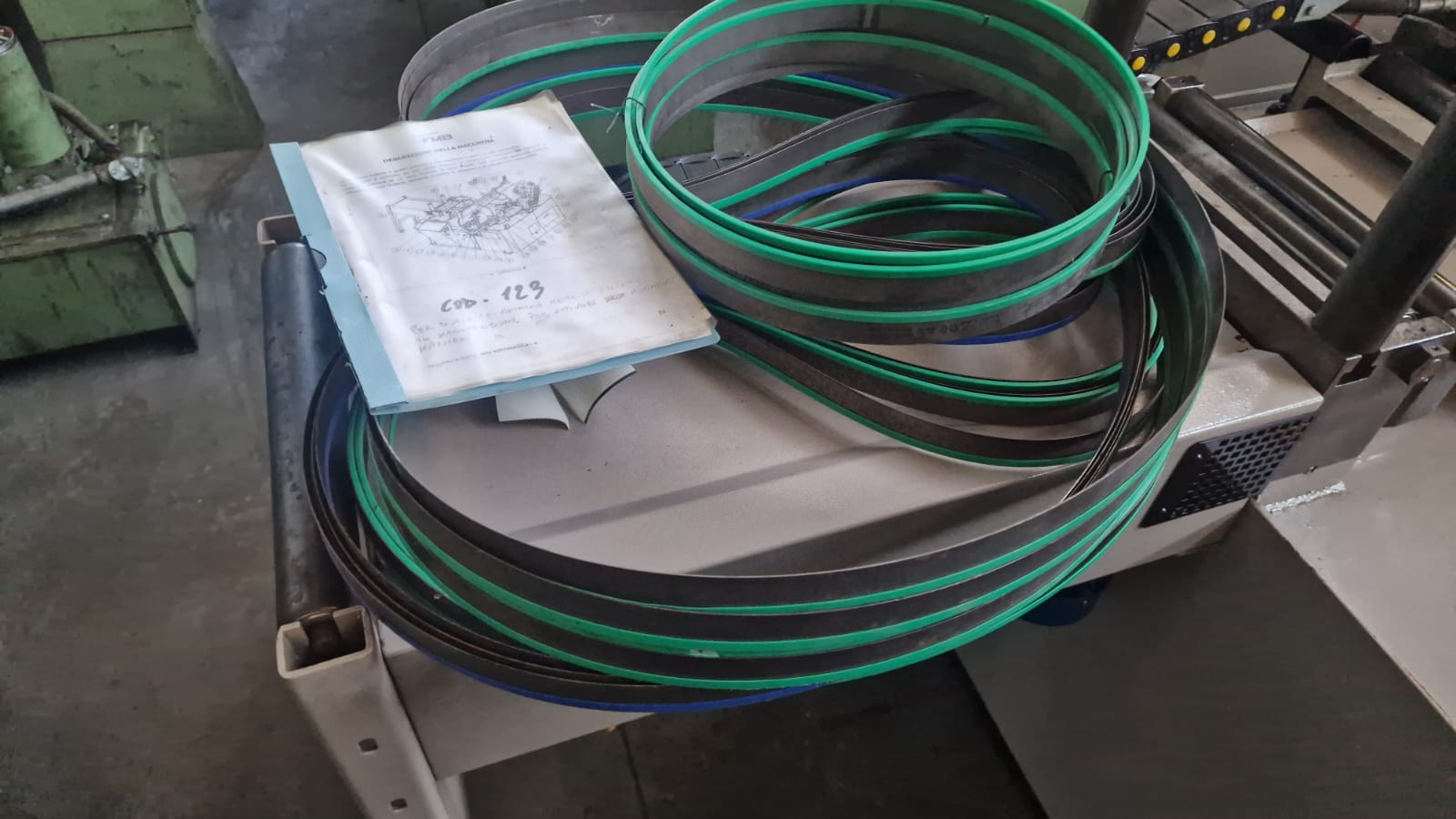 Usato Segatrice a nastro FMB ZEUS