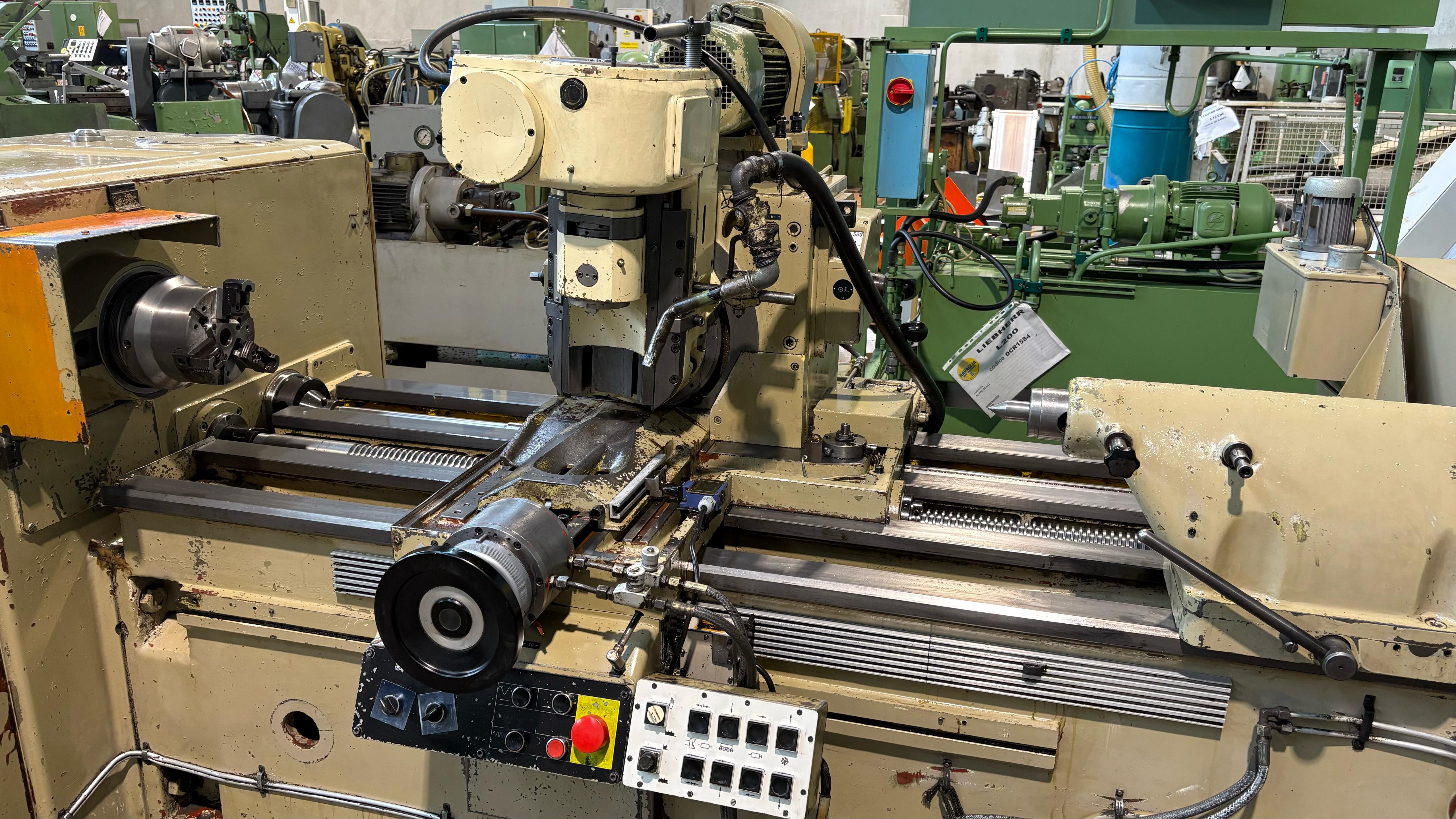 Usato Fresatrice per viti e filetti HECKERT ZFWVG 250x1250